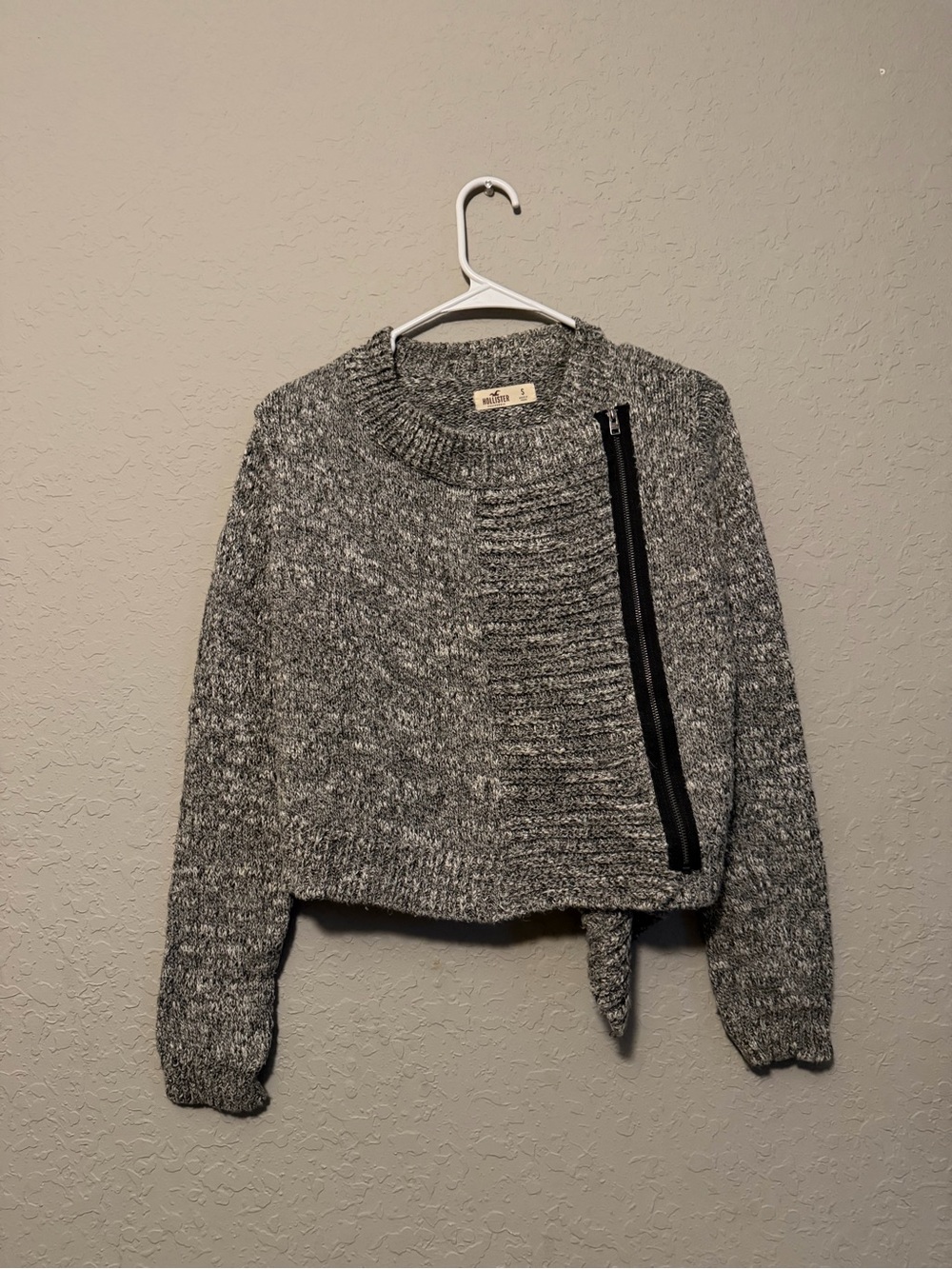 Hollister Marled Gray Crewneck Sweater with Asymmetric Zip
